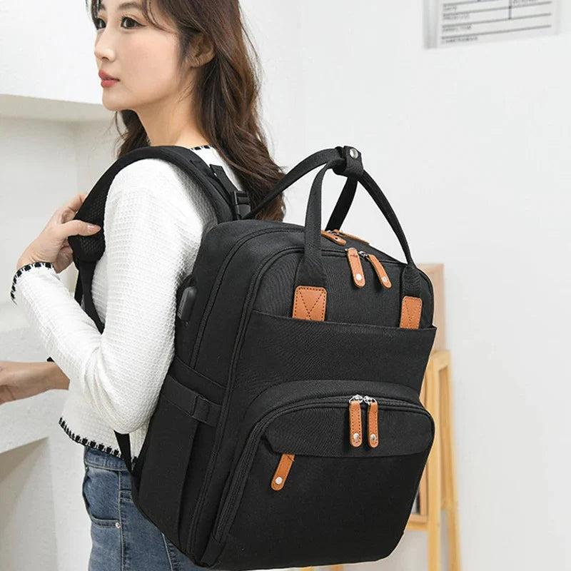2-in-1 Baby Rucksack mit Wickelbett – Wickeltasche & Reisebett