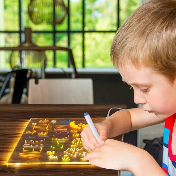 LED Zeichenbrett für Kinder – Leuchtendes Mal- und Schreibtafel Spielzeug